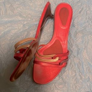 Bottega Veneta Red Gold Leather Sandals Shoes Kitten Heel 38.5 8 7 Made in Italy